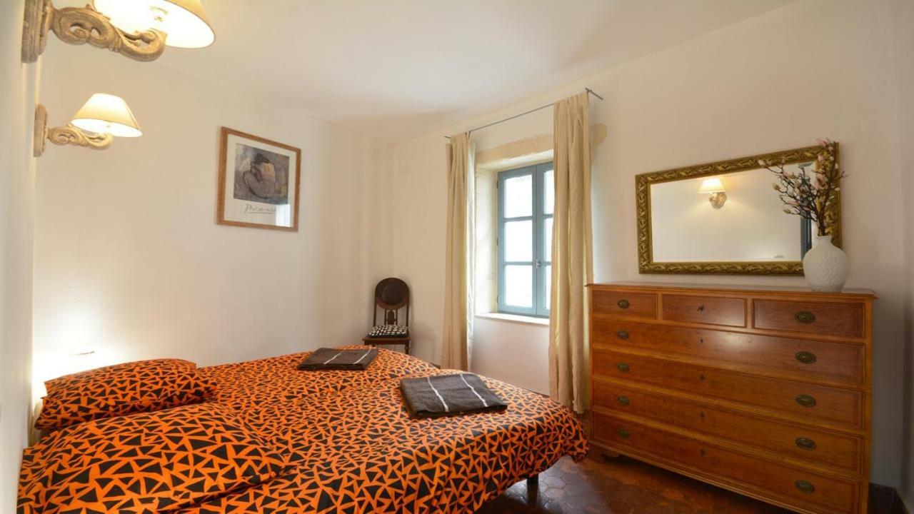 L'Escalier Rouge Villa Arles Exterior photo